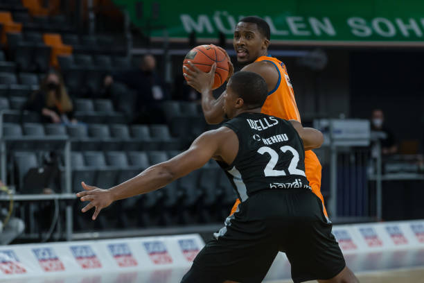 阵容调整 阵容调整